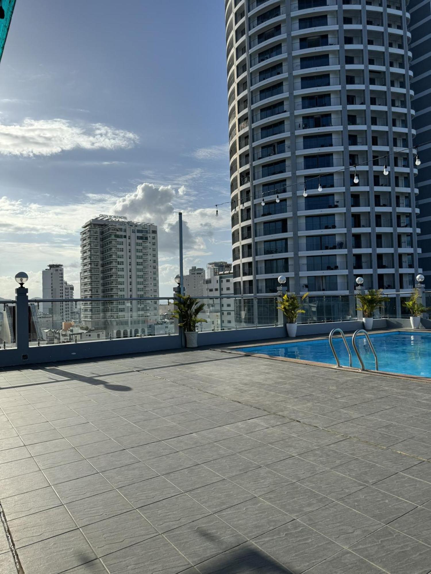 Happy Light Central Nha Trang Exterior photo