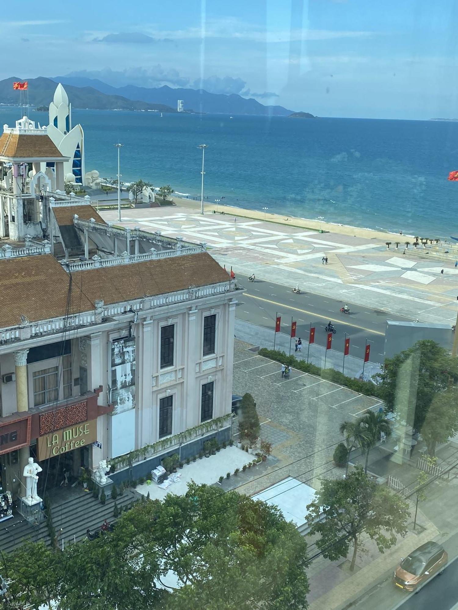 Happy Light Central Nha Trang Exterior photo